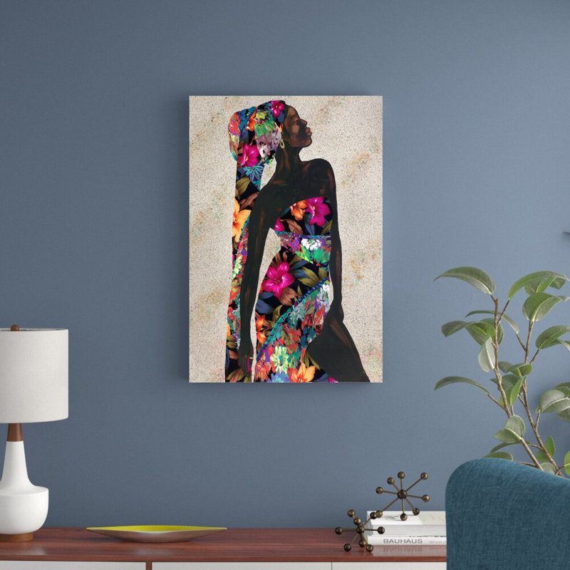 «Woman Strong I» par Alonzo Saunders - impression sur toile tendue, H 36 po x l 24 po