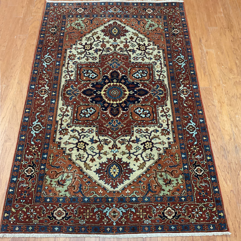  Handmade Fine Serapi Wool Rug