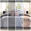 Édredon gris / pêche grand - coton imprimé, jupe de lit et 3 coussins décoratifs inclus