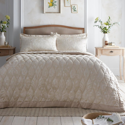 Polyester Floral Bedspread