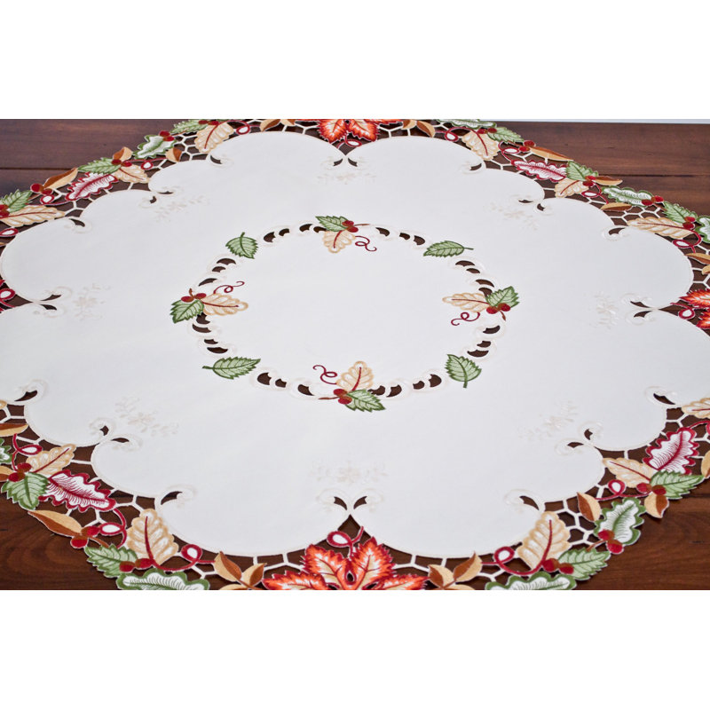Quackenbush Fall Maple Leaf Square Table Topper (33" Square)
