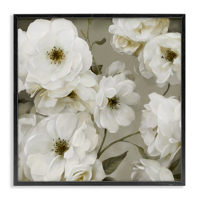 Abondance de fleurs blanches encadrées, estampe numérique, design par Carol Robinson, H 12 po x l 12 po
