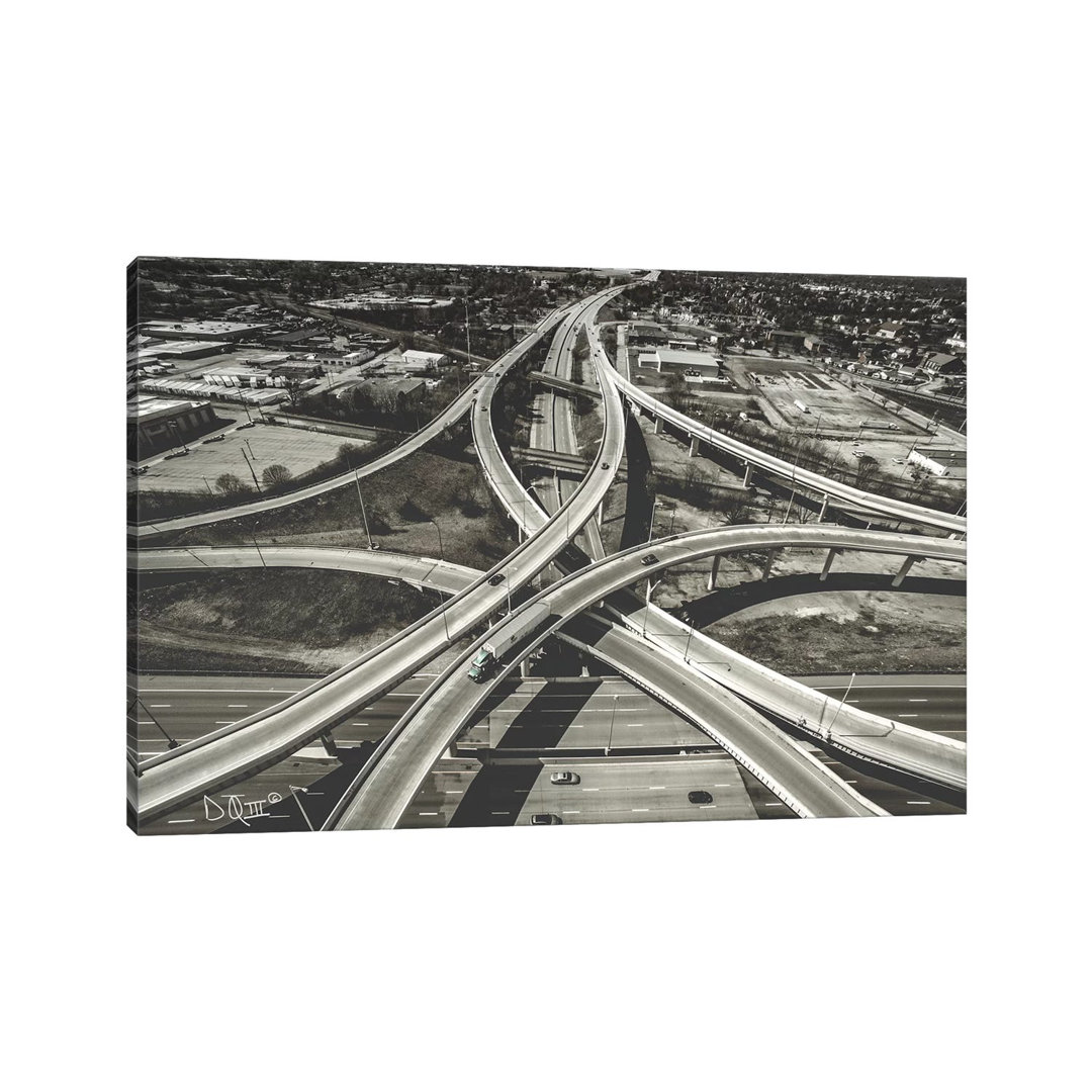 Highway Crossing von Donnie Quillen - Giclée auf Leinwand ohne Rahmen Galerieverpackt