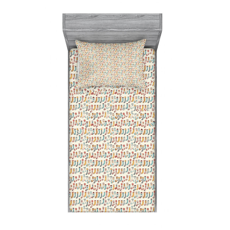 Scandinavian Microfiber Patterned Fitted Sheet, Full/Double Fitted Sheet with 2 Pillowcases