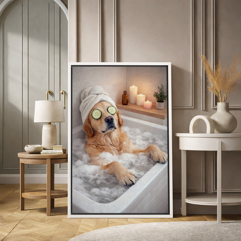 «Relaxing Golden Retriever Spa Bath», impression sur toile, impression sur toile encadrée, H 36 po x l 24 po x P 1,5 po