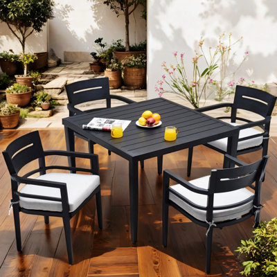 Ensemble de salle à manger 5 pièces pour l'extérieur, table de patio avec trou pour parasol et 4 chaises