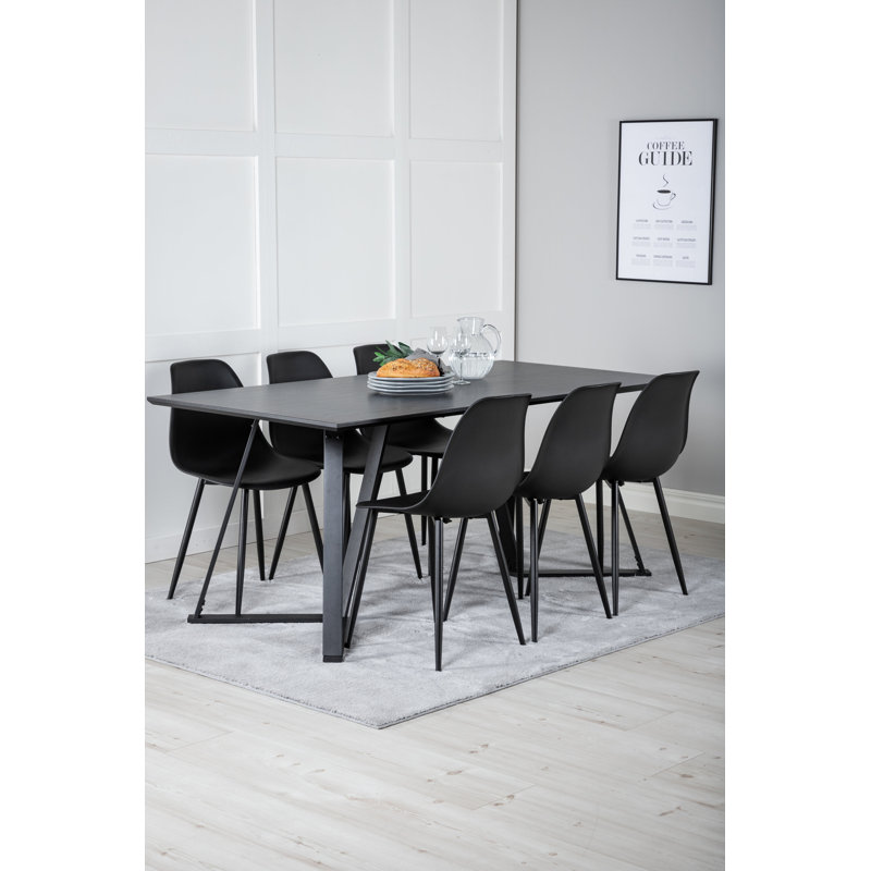 Vickers 6 - Person Dining Set