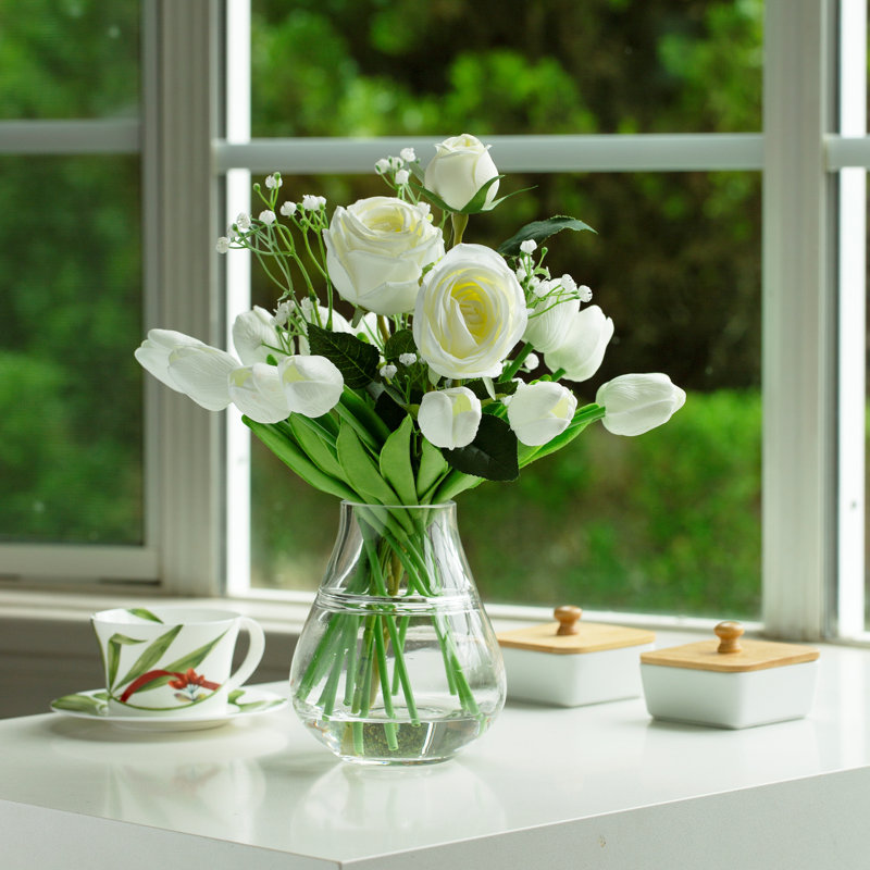 Arrangement floral dans un vase Lester, Blanc