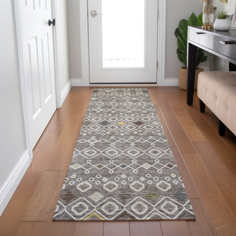 Tapis rectangulaire Aleighna avec envers antidérapant, Tapis de couloir 2 pi 3 po x 7 pi 6 po