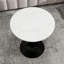 Cette table basse de 27,6 pouces de style Mid-Century de style moderne Mid-Century peut accueillir de 2 à 4 personnes et comprend un plateau de table rond en marbre texturé gris foncé, convenant à divers espaces.-1311374420-1311374424