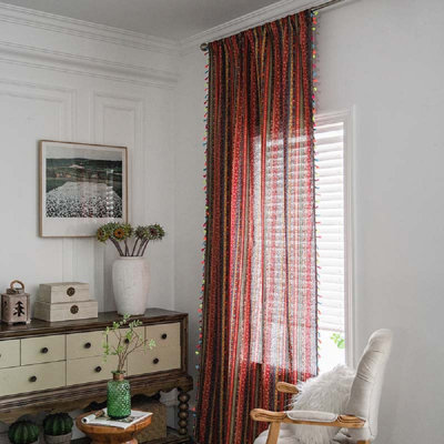 Ensemble de 2 rideaux géométriques cylindriques en lin de couleur rouge boho Cylena