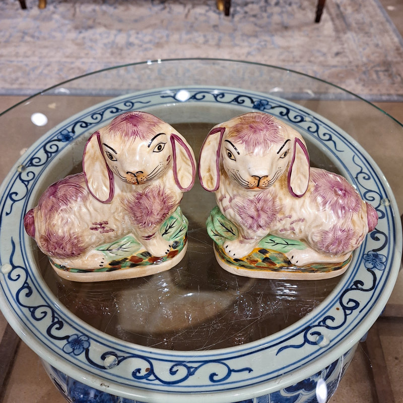 Animals Figurines & Sculptures, Orange/Cream, 6.5" H x 6" W x 3" D