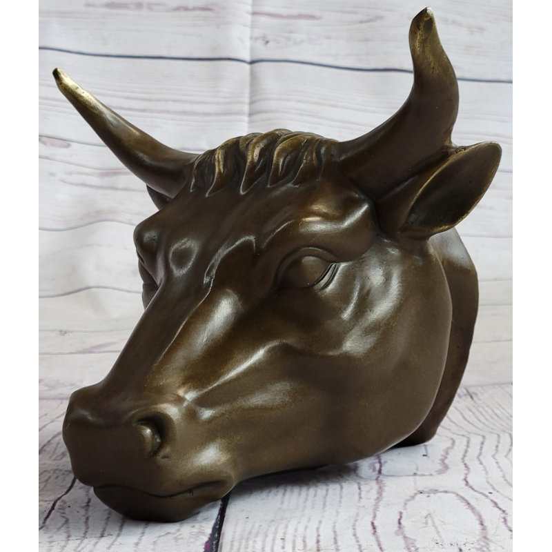 Figurines et sculptures Camelia