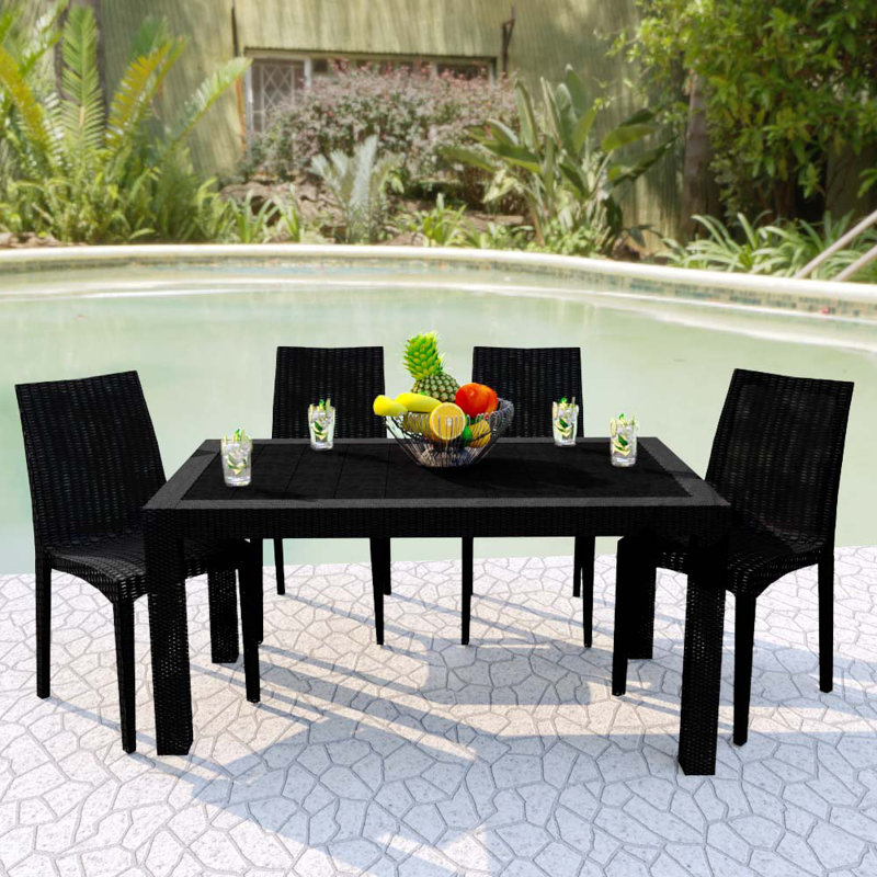 Chaise de patio d'extérieur empilable Quade, Noir, Ensemble de 4