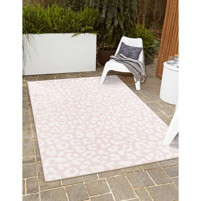Animal Print Indoor / Outdoor Rug, Rectangle 4' x 6'