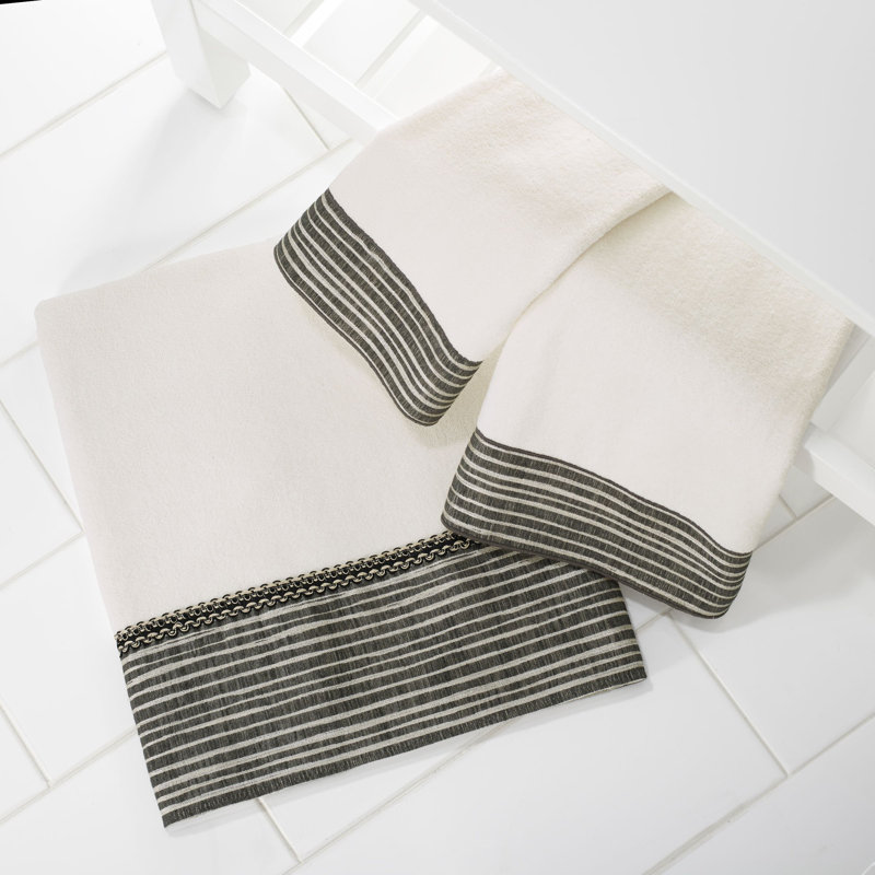 Dondrick Hand Towel, White, 3 Piece Towel Set