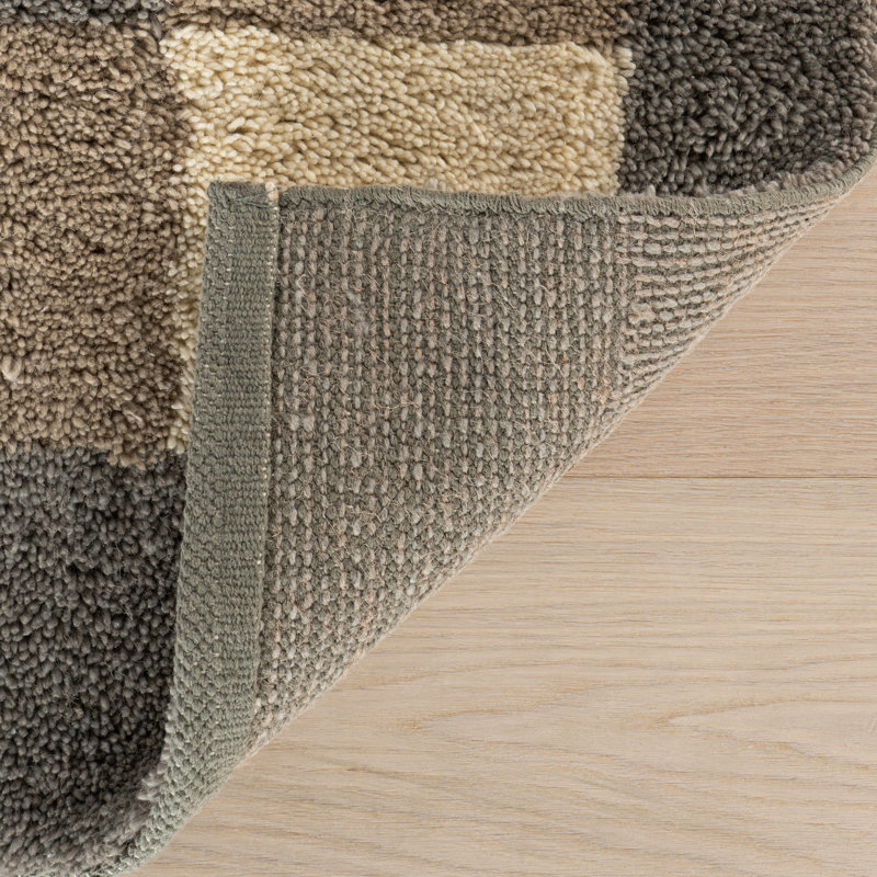 Silja Bordered Rug, Rectangle 6' x 9'