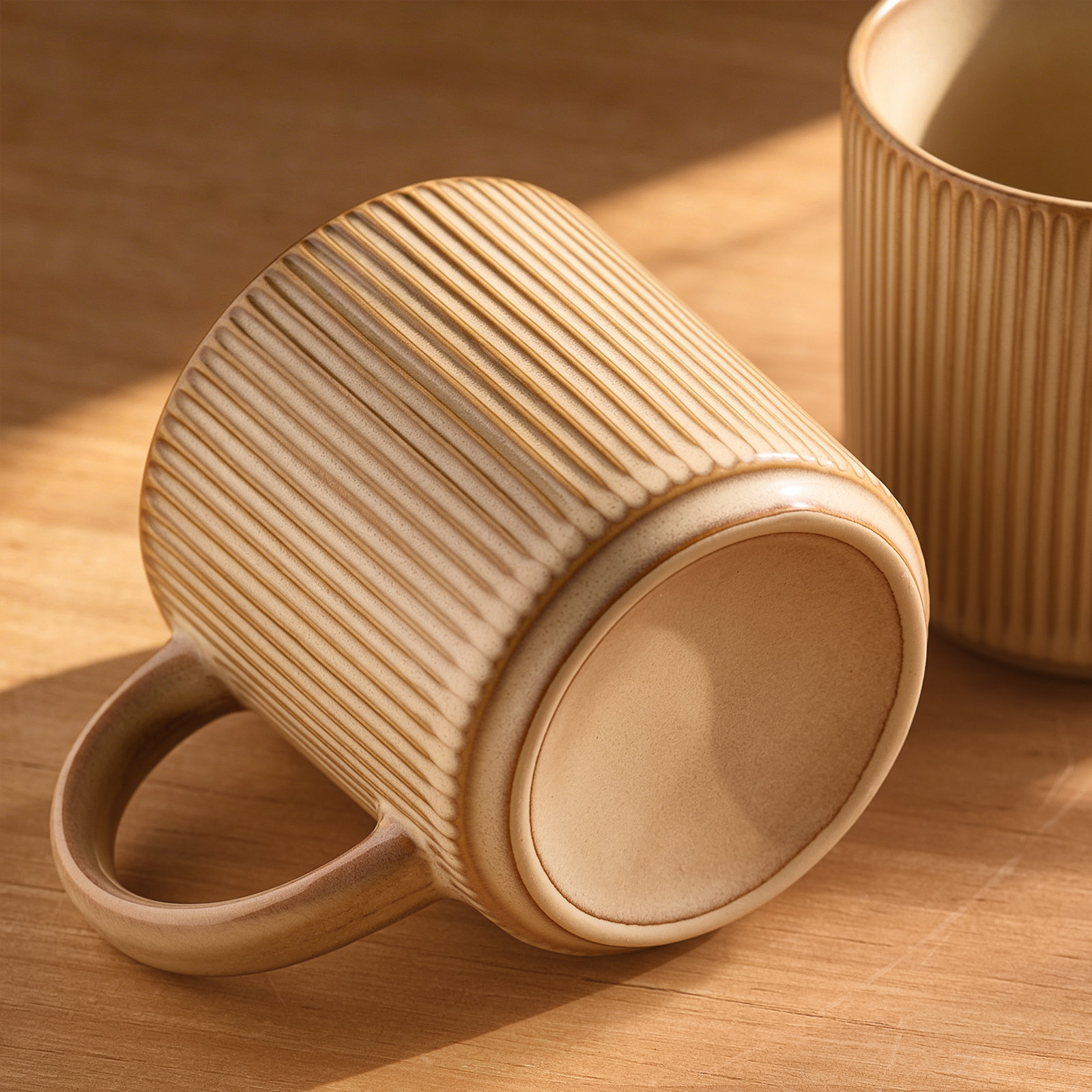 Star Series 4 Pieces Mug Set, Black, Cream