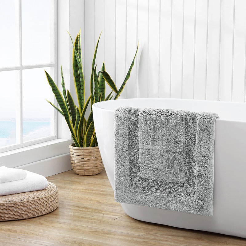 Gray Cotton Reversible Bath Rug with Tufted Design