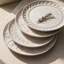 4 assiettes à dîner 4 pièces 10,75 po, glaçure réactive, rebord anti-éclaboussures, va au micro-ondes, registre de mariage et cadeau des Fêtes, damas