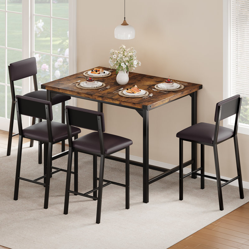 Ensemble de table de salle à manger 5 pièces à hauteur de comptoir pour 4 personnes, table de pub avec 4 tabourets de bar rembourrés, table de cuisine industrielle avec chaises, mobilier de salle à manger peu encombrant