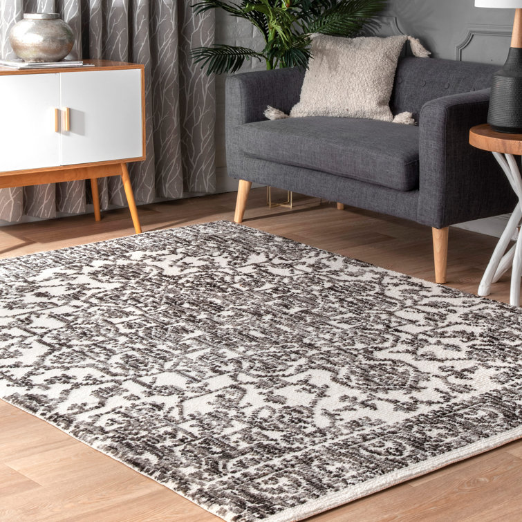 Okolona Oriental Indoor Rug