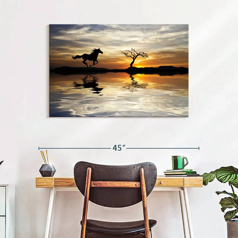Brampt Dark Arabian Horse, 26" H x 39" W