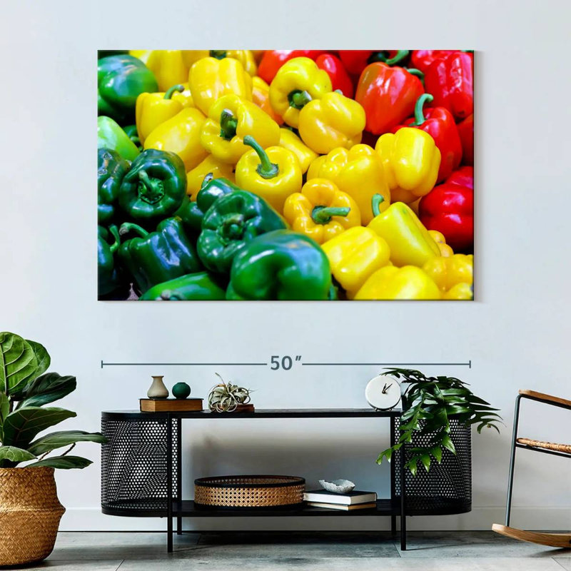 Yarlin Fresh Bell Pepper Harvest