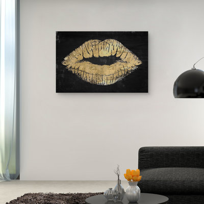 " Golden Kiss "