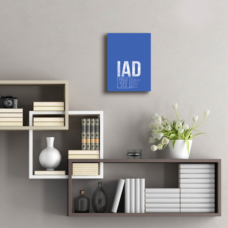 «IAD ATC» par O8, art mural en verre acrylique, 12 po x 16 po, H 16 po x l 12 po x P 0,13 po