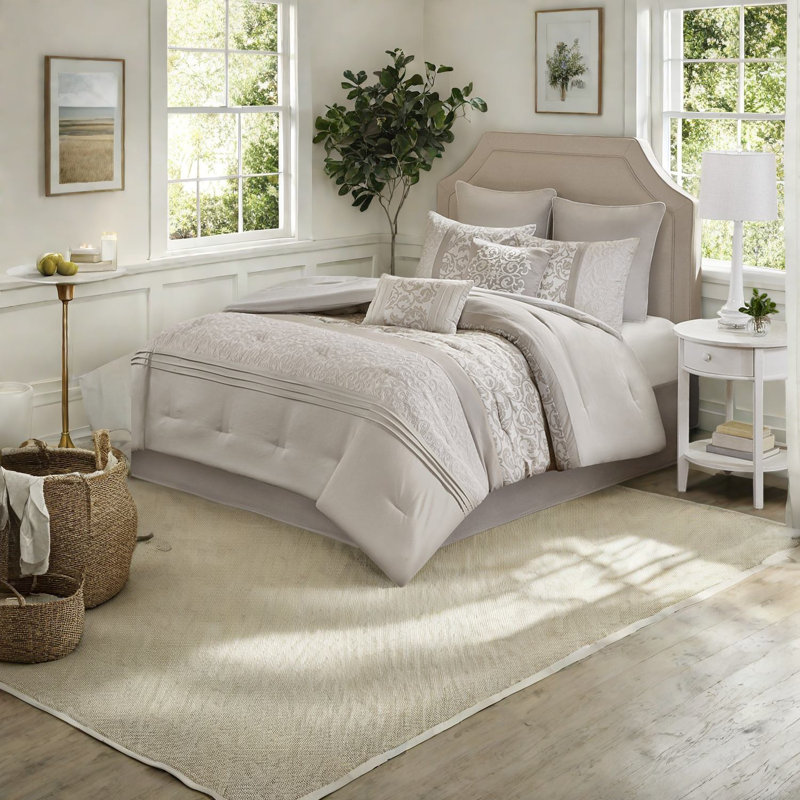 Elegant Bedding Sets, King Microfiber Embroidered Comforter For Home