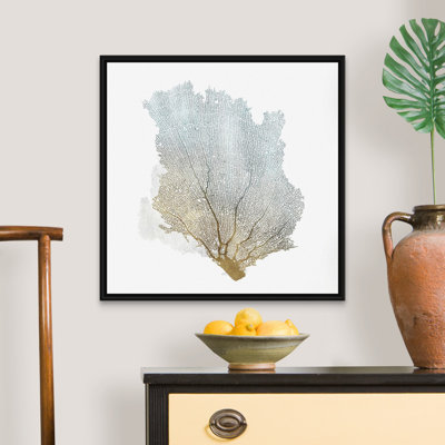 «Delicate Coral I» par Isabelle Z - reproduction d'art sur toile