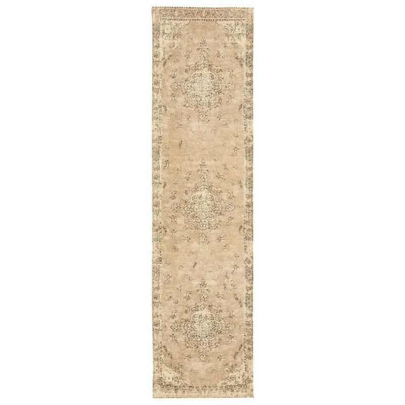 Tapis oriental oriental en chenille tissé à la machine, Tapis de couloir 2 pi 7 po x 16 pi 1 po