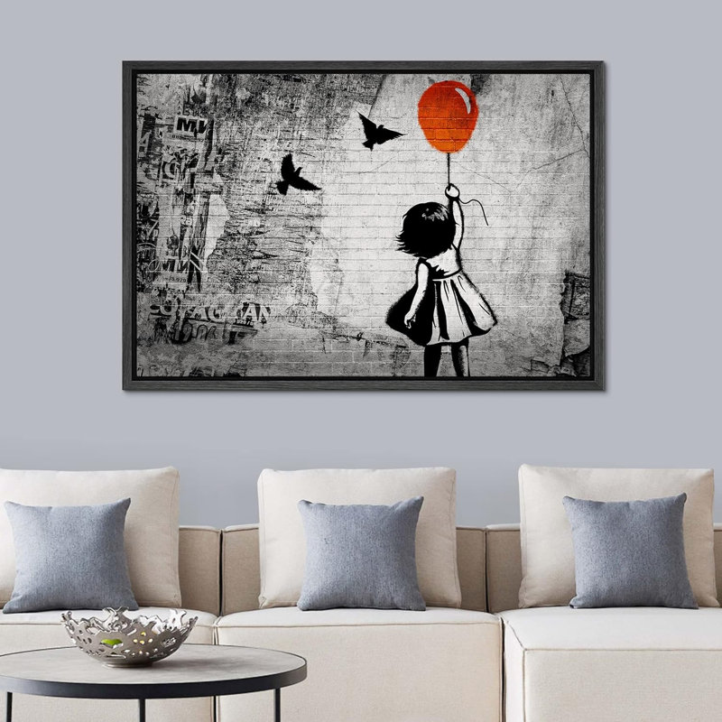 Vaporisateur de peinture avec ballon et oiseaux - impression, Cadre flottant noir, H 16 po x l 24 po x P 1,5 po
