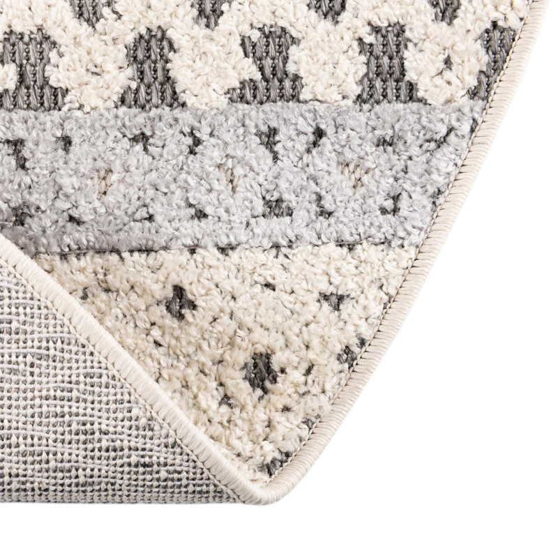 Tayla Striped Indoor Rug, Oval 4' x 6'