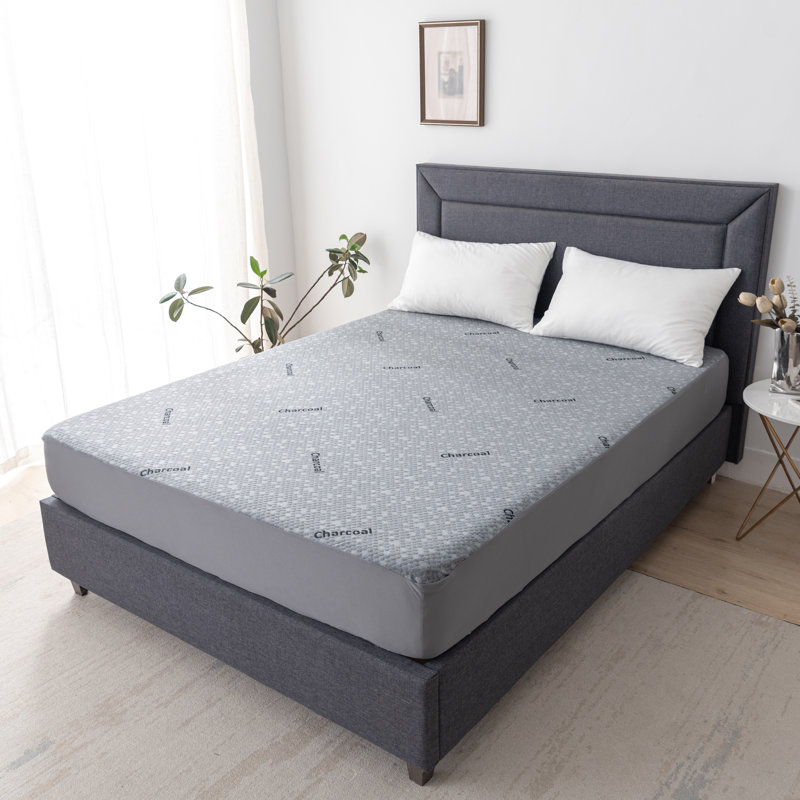 Protège-matelas infusé au charbon - imperméable, Grand