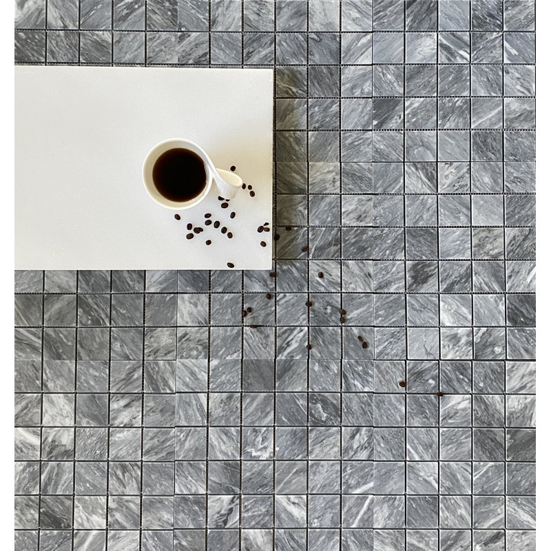 Carreau de mosaïque mural à quadrillage de 2 po x 2 po bardiglio en gris foncé