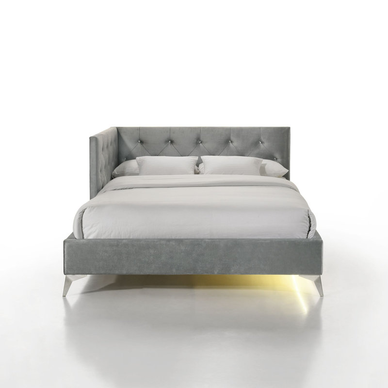 Eilish Picket House Furnishings Juniper UPH Corner Bed with LED and USB in Grey, Full