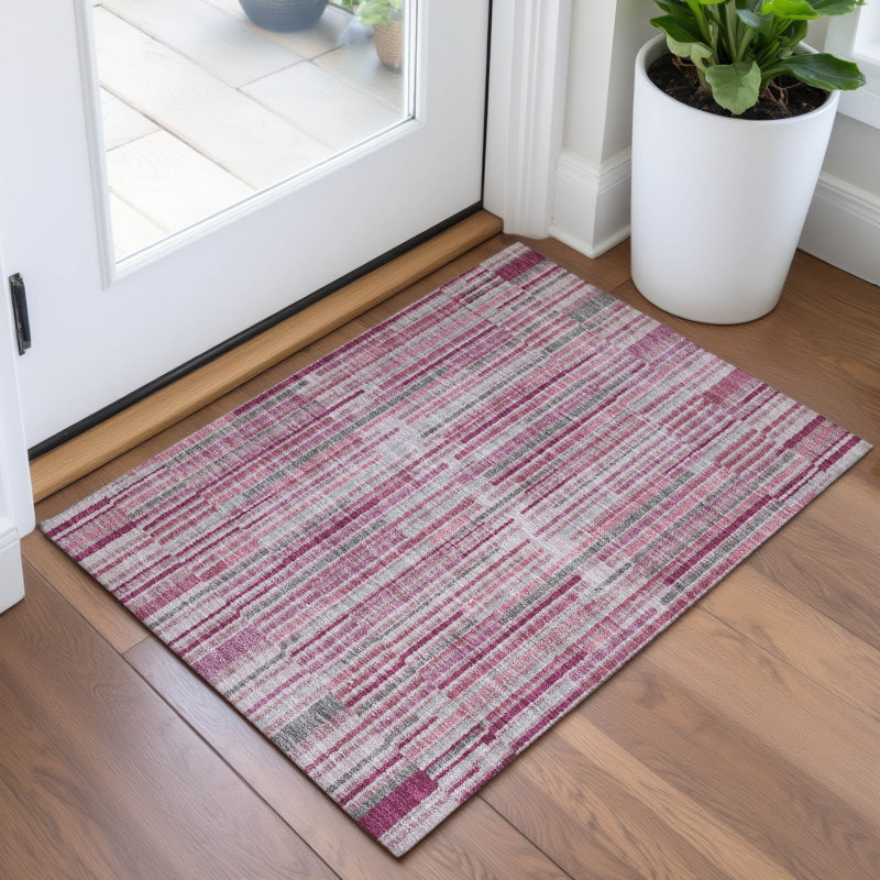 Tapis intérieur / extérieur lavable à la machine Xhevrie, Rectangle 1 pi 8 po x 2 pi 6 po