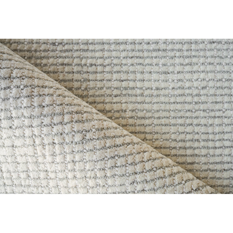 Key West Wool Area Rug in Light Silver, Rectangle 9' x 12'