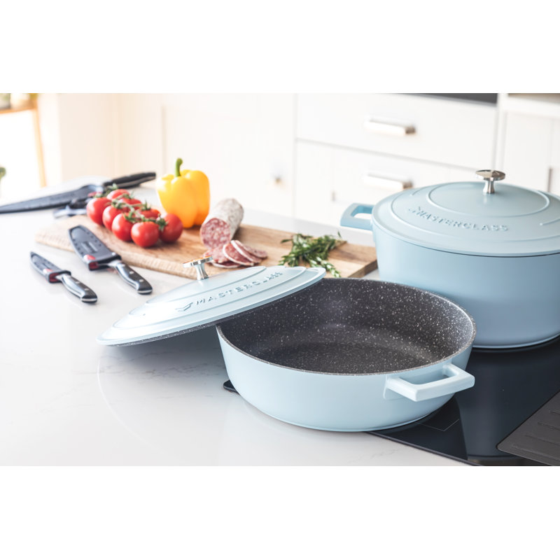 MasterClass 4L Non-Stick Round Dutch Oven, Sky Blue