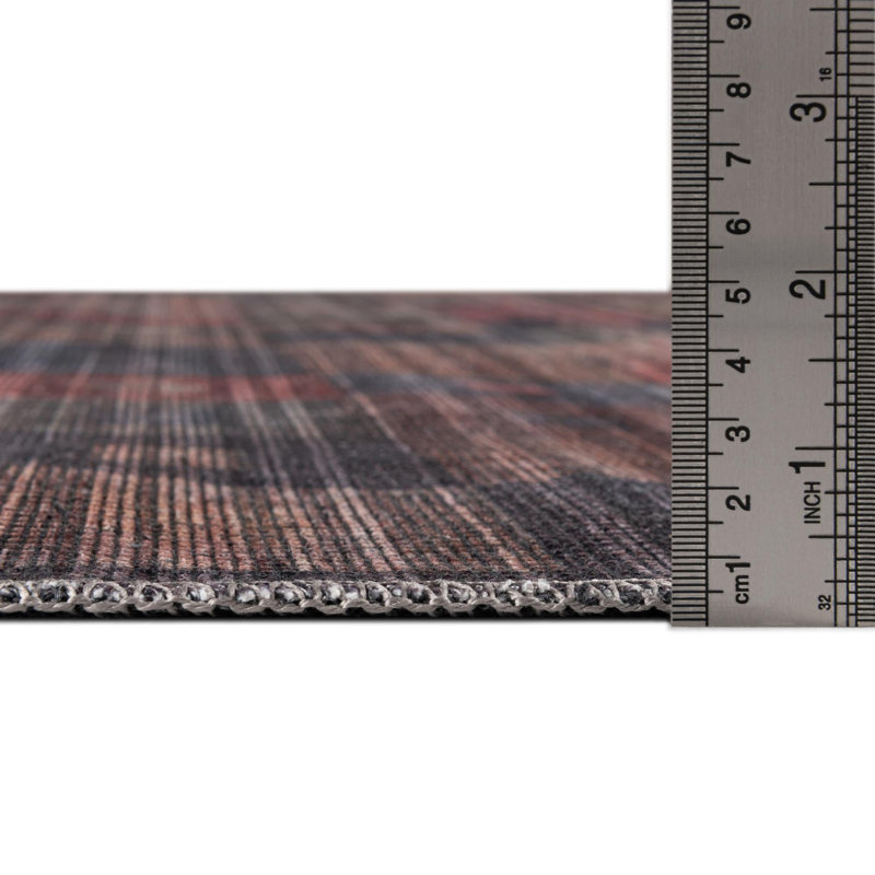 Sisu Checkered Indoor Rug, Rectangle 2' x 3'