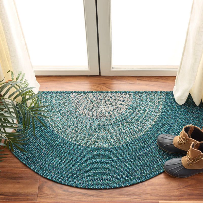 Braided Hand Woven Machine Washable No Pattern Outdoor Rug, Half Circle 2' x 4'