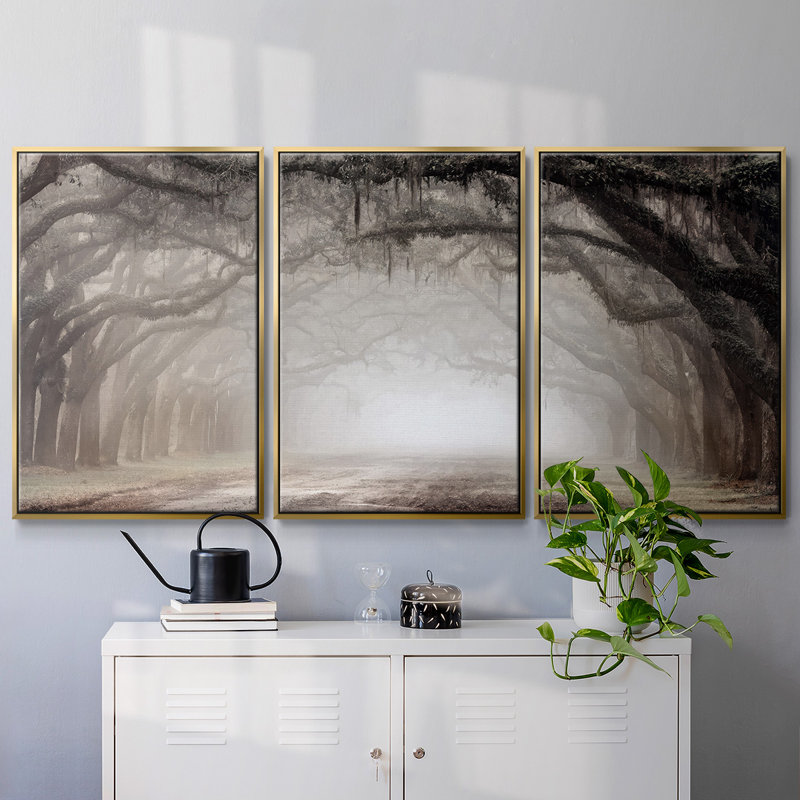 Timeless Plantation Drive, reproduction sur toile 3 pièces, Encadrement doré, H 36 po x l 75 po