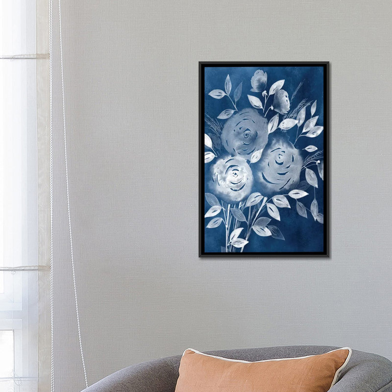 « cyanotype roses i », impression sur toile, H 26 po x l 18 po x P 1,5 po, Toile avec cadre noir, Pas de tapis