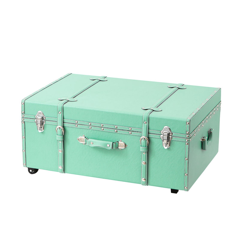 The Sorority College Dorm Trunk, Baby Mint