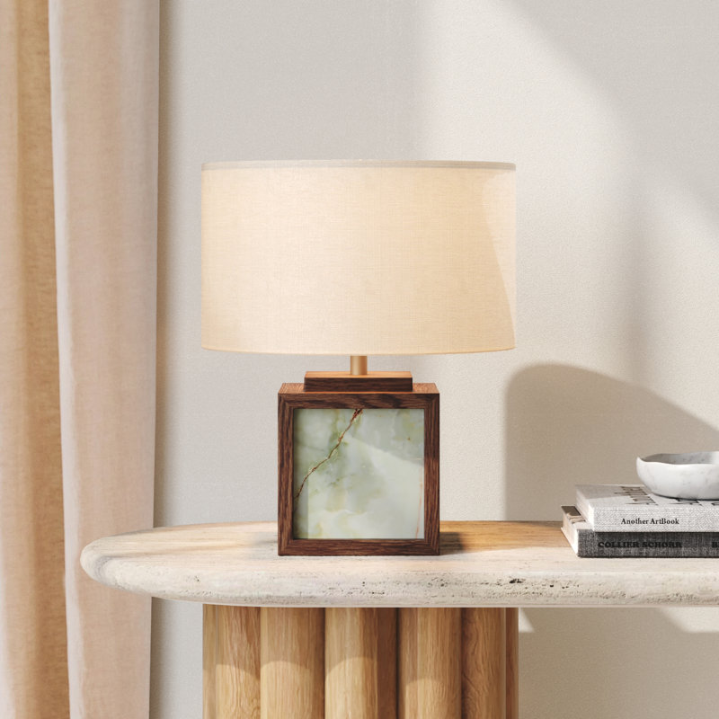 Lampe de table en marbre Terri