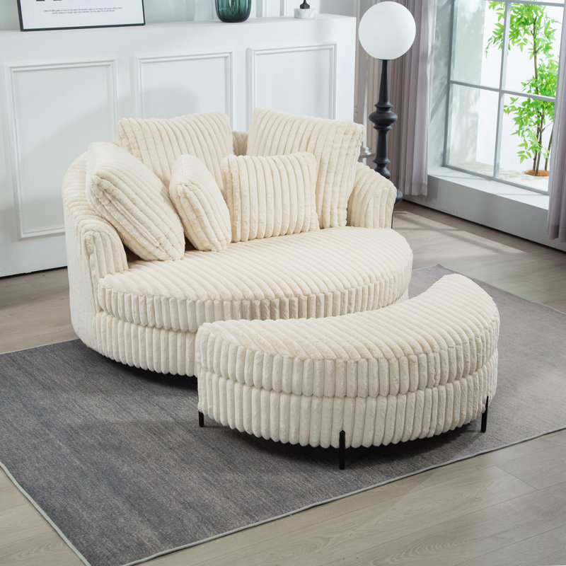 Fauteuil demi-tonneau rembourré avec repose-pieds, Fausse fourrure beige