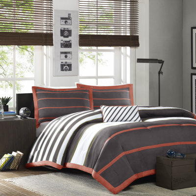 Ashton Striped 4-Piece Full/Queen Comforter Set