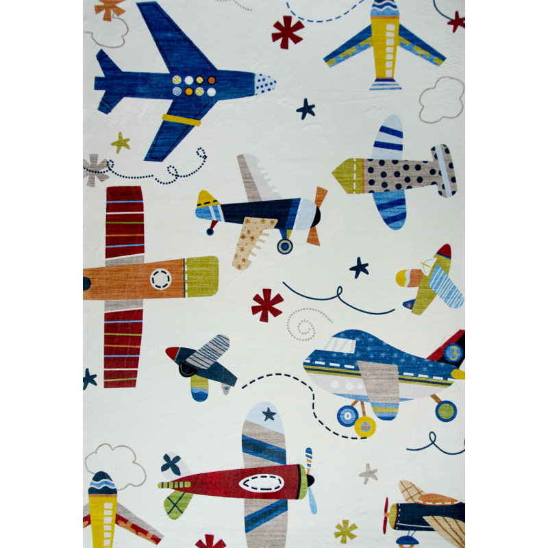 Tapis crème pour enfant 8 pi x 11 pi (7 pi 7 po x 10 pi 10 po) crème Maverick, tapis contemporain, à poils moyens et résistant aux taches